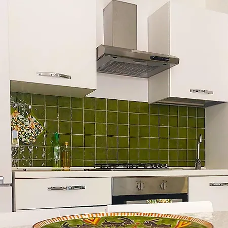 La Sanfelice * 아그로폴리